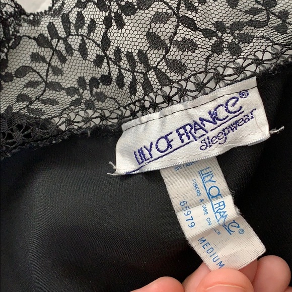 Vintage Bodysuit 🖤 - Picture 3 of 4